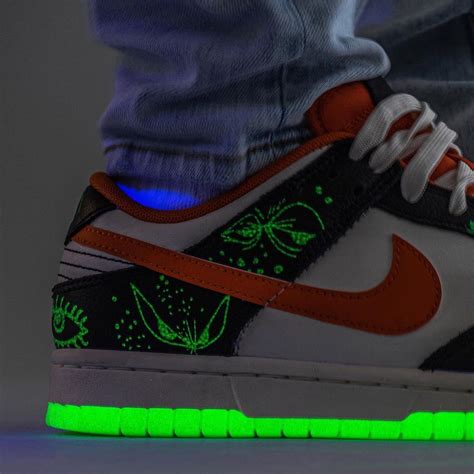 nike dunk low halloween release date